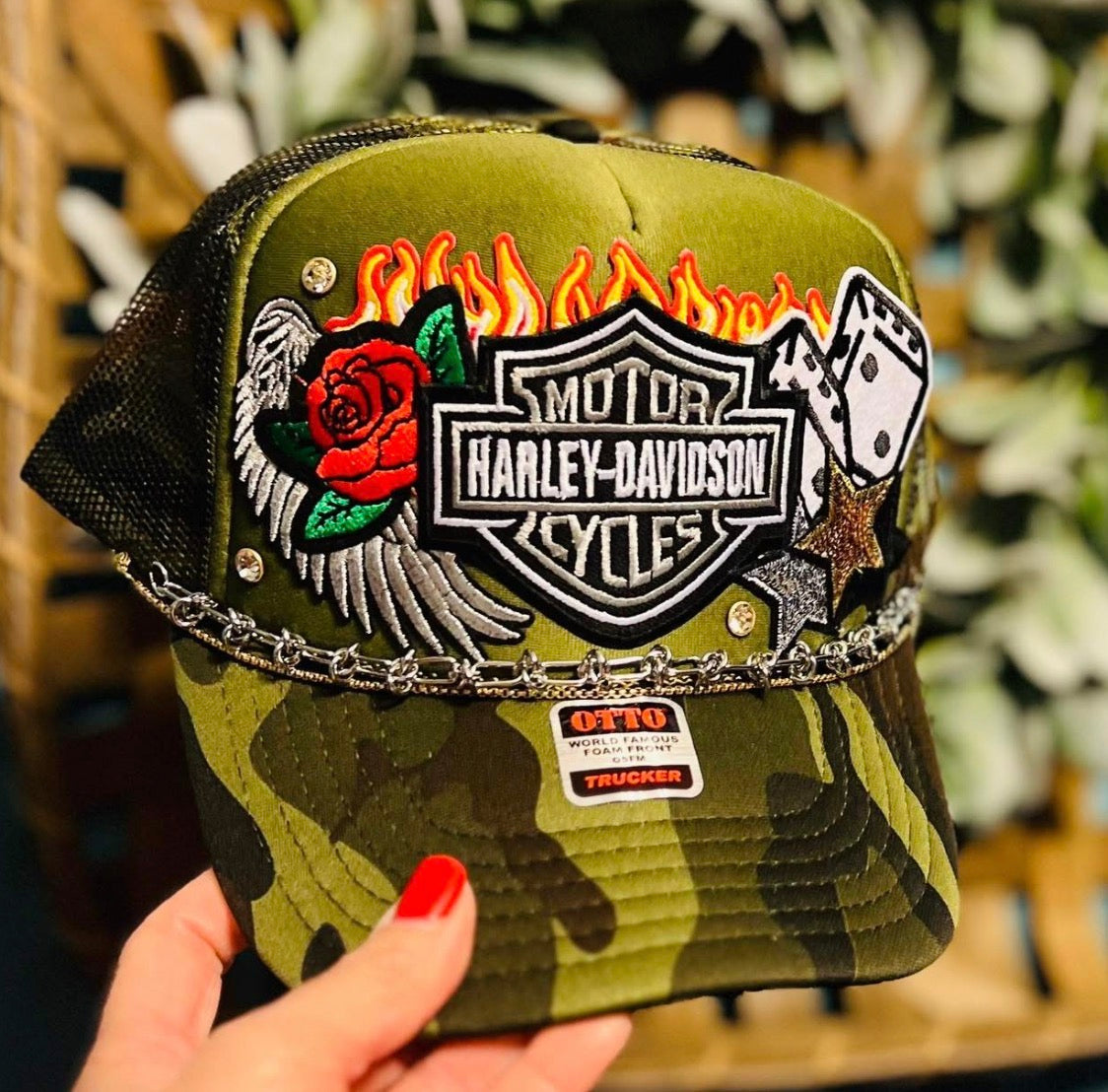 Camo Biker Trucker Hat with Gold Chain