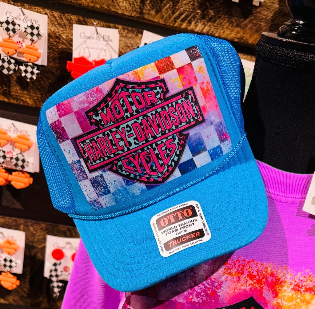 Electric Checker Leopard Trucker